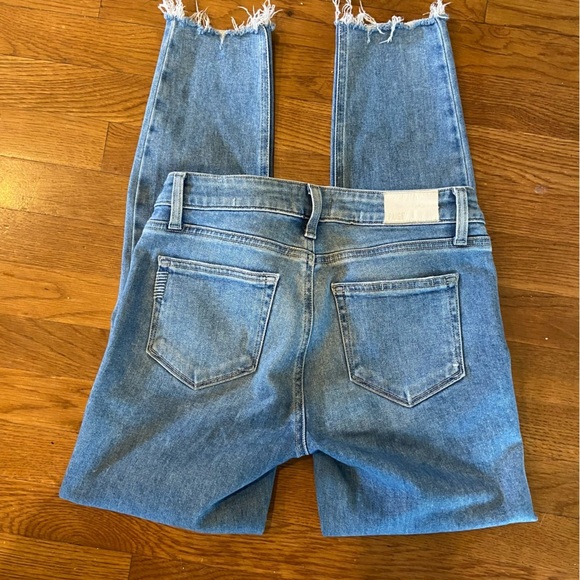 Paige Verdugo Ankle Jeans Size 26 Denim Stretch Distressed Casual Raw Hem - Picture 6 of 7